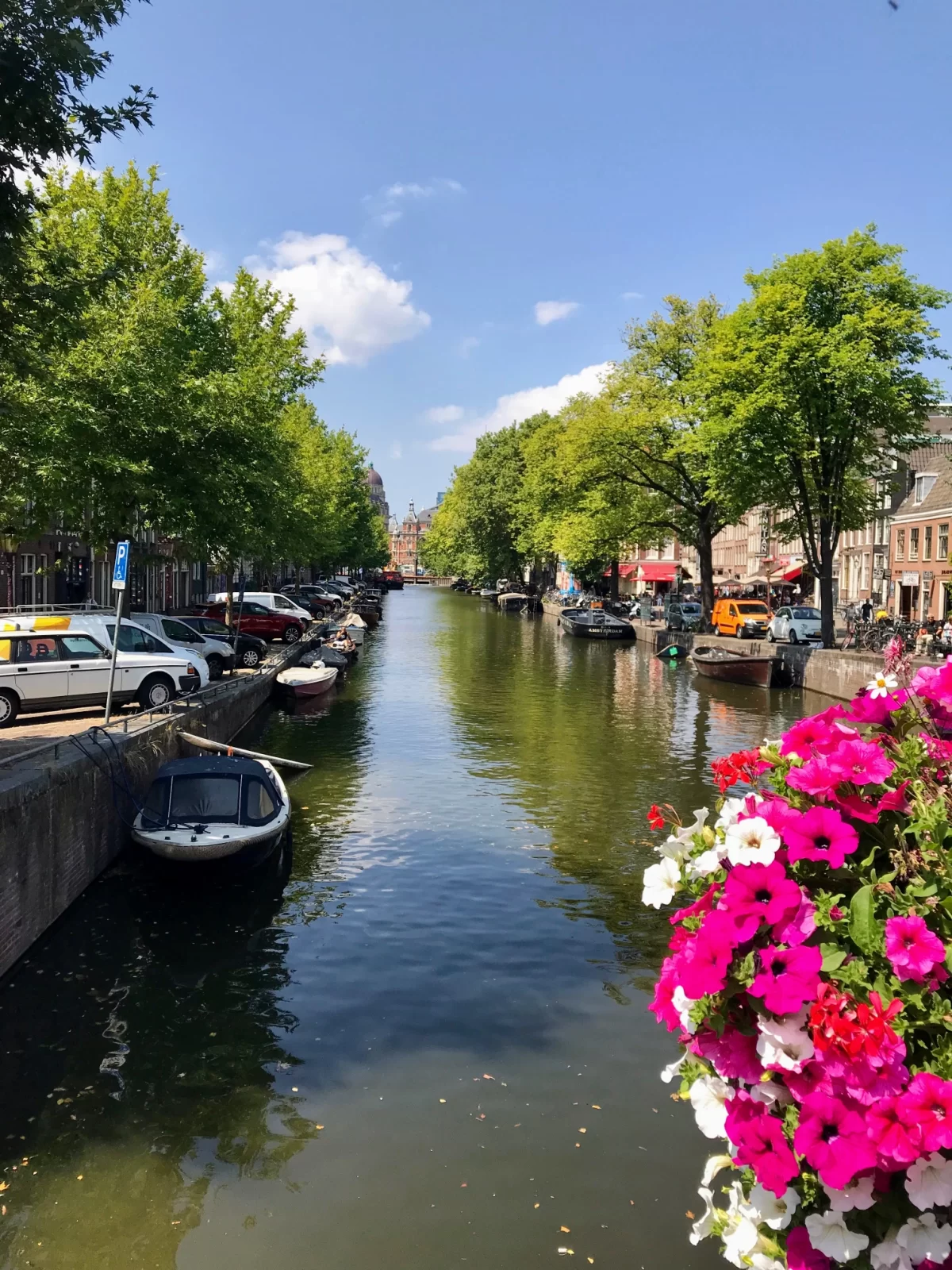 Canal view in Amsterdam itinerary 3 days