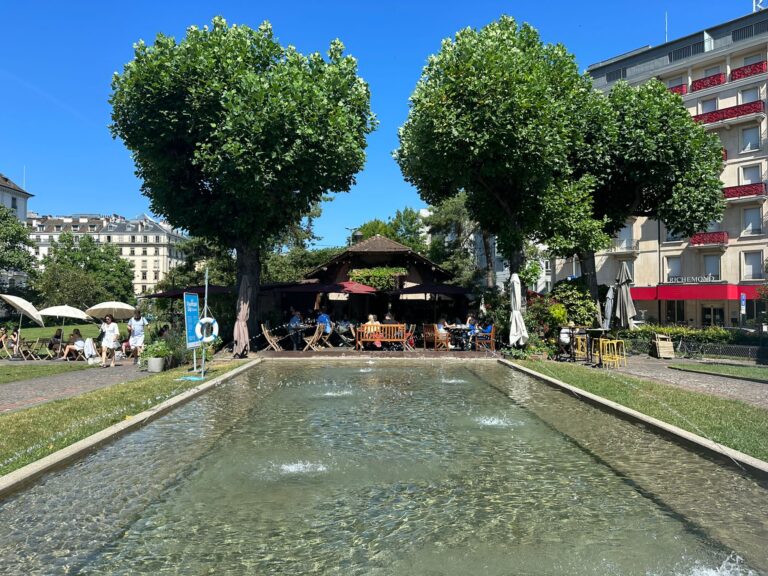 Cottage Cafe in Geneva, Switzerland