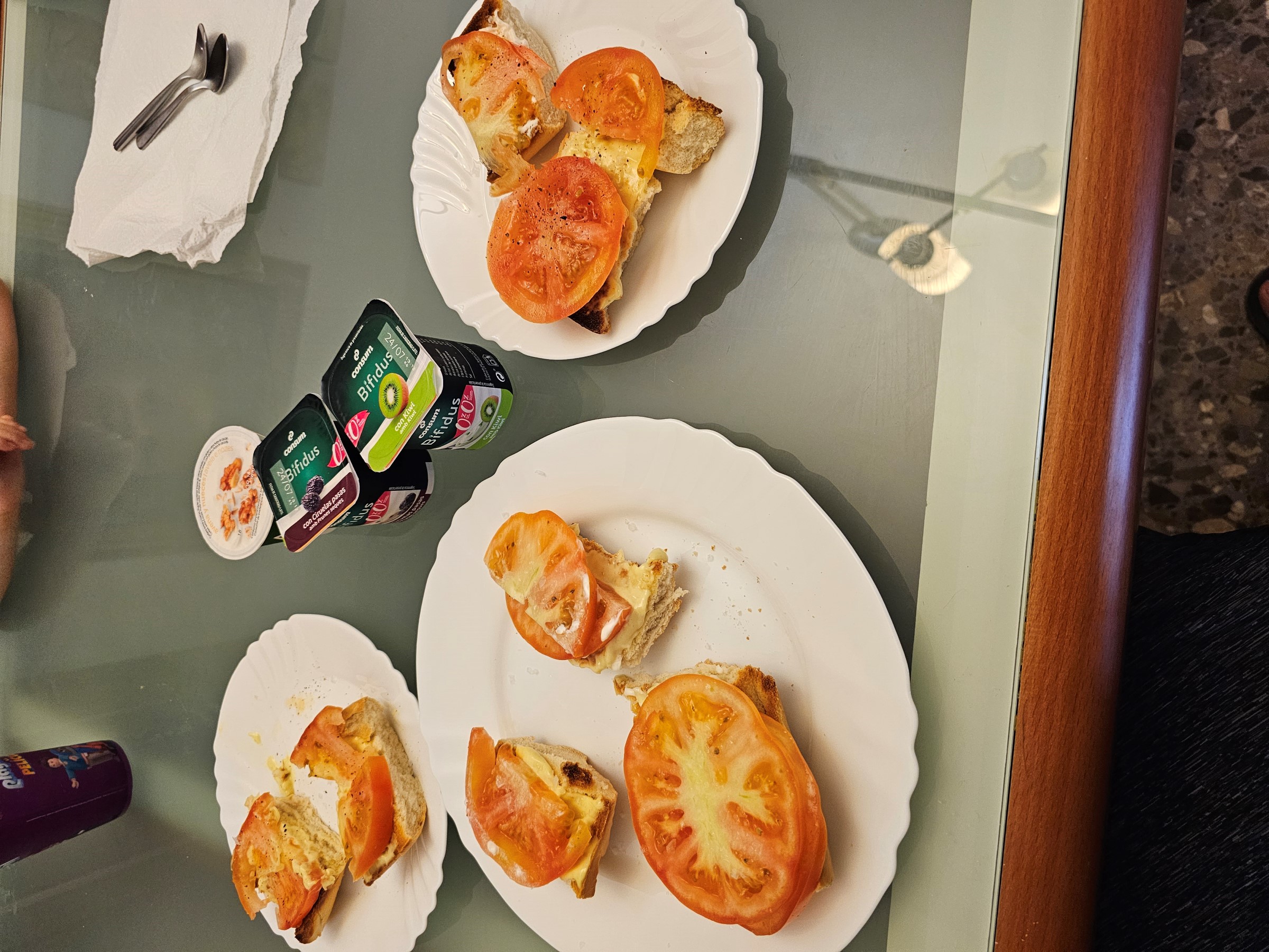 tomato toast 