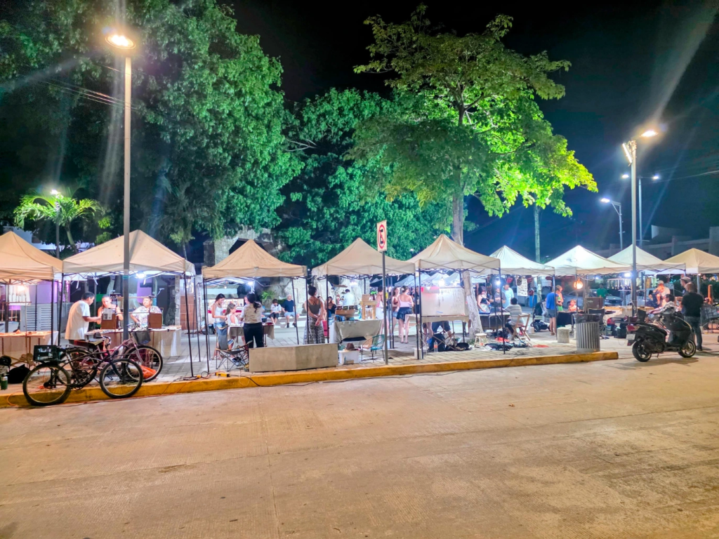 Walking around Tulum Centro/Pueblo Vendors and Markets in Tulum Mexico