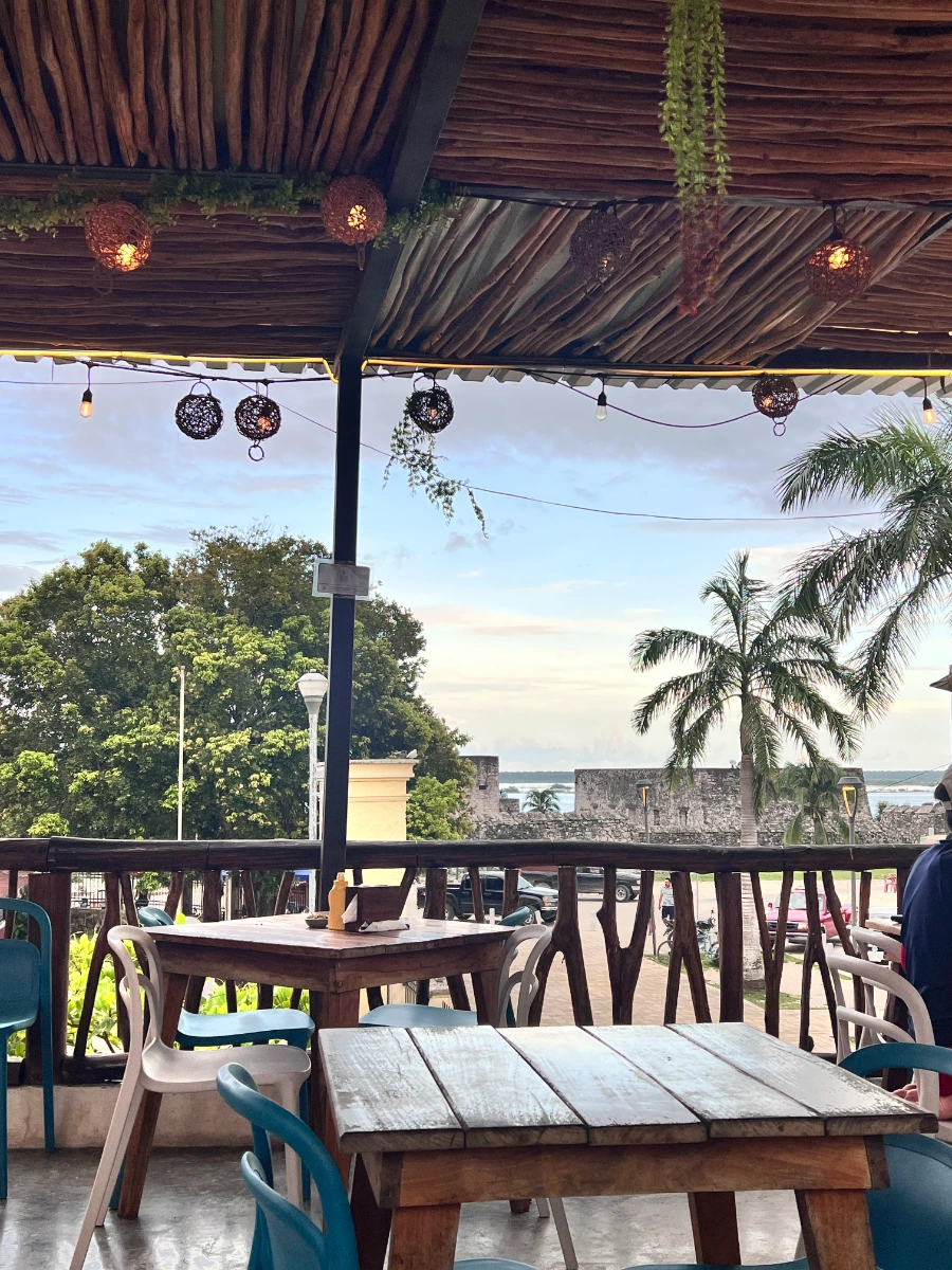 Restaurant with a view in Bacalar