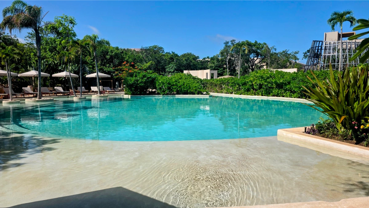 Aflora pool in Tulum