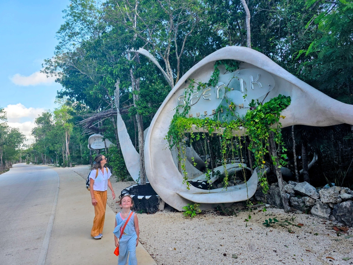 Sfer Ik in Tulum, Mexico